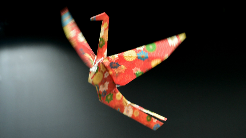 Illustration for article titled This Flying Origami Crane Proves Drones Could Be Beautiful, Too